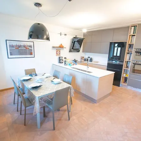 The Amazing Villa Claudia Tuscany Style Вилла Лезено