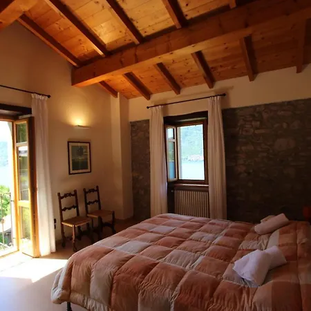 The Amazing Villa Claudia Tuscany Style * Lezzeno
